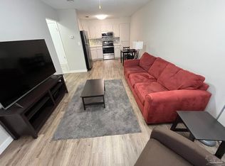 1271 Redwood Ln APT E, Gulf Breeze, FL 32563