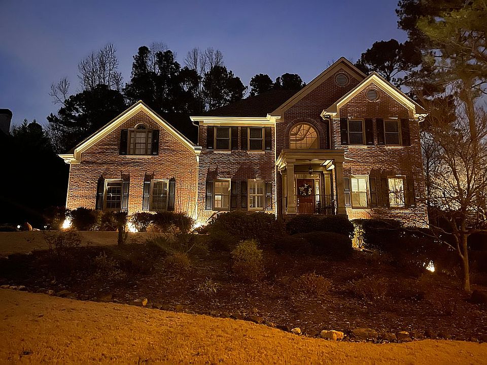 2nd image of 1860 Kirkmont Dr