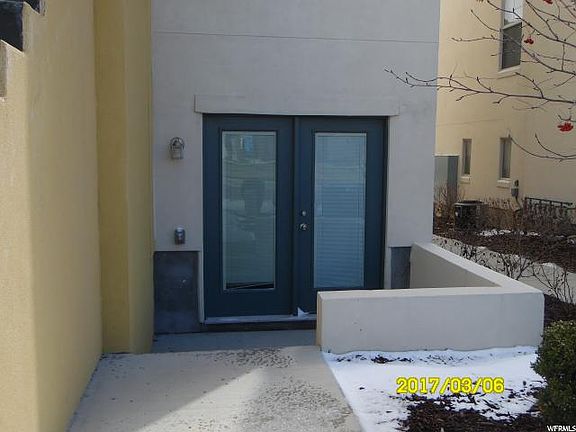4th image of 4861 W Daybreak Pkwy