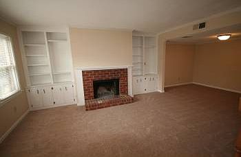 2nd image of 3155 Corner Oak Dr