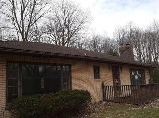 1639 Hofius Ln, Hermitage, PA 16148