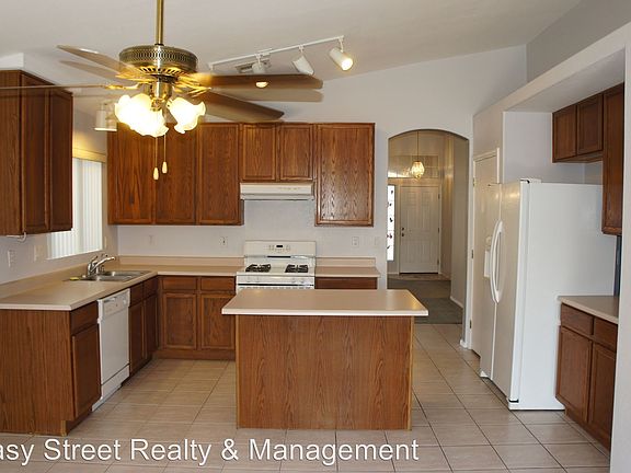 5th image of 3143 E Wescott Dr