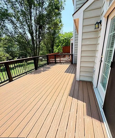 1811 Fallbrook Ln — Photo 30