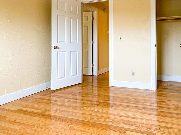4th image of 8216 W 31st St #2