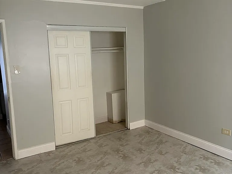 9517 Mansfield Ave #2 — Photo 4