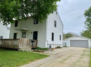 316 E 20th St S, Newton, IA 50208
