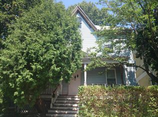10 Varney St, Jamaica Plain, MA 02130