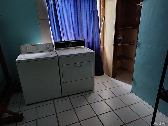 4th image of 6031 2715th Ln