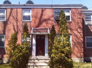 19403 37th Ave, Flushing, NY 11358