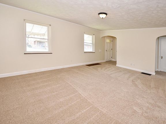 4th image of 2896 Kling Ave