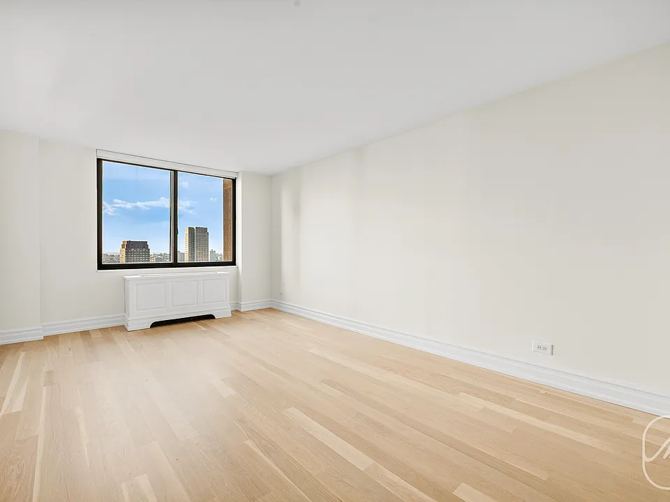 145 W 67th St #26A