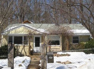 614 Elizabeth Ave, Charlottesville, VA 22901