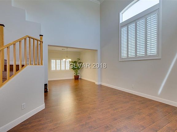 4th image of 72 Pine Bay Ct