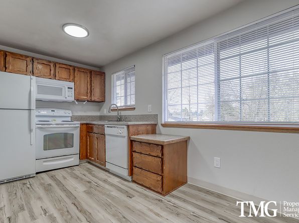 10809 NE 48th Cir APT A
