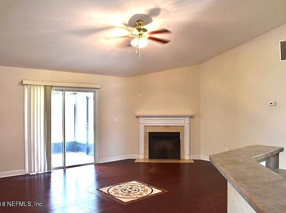 4th image of 10786 Stanton Hills Dr E