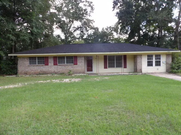 615 Morgan Ln, Enterprise, AL 36330