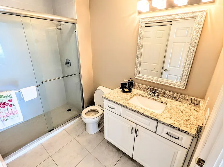 750 N Tamiami Trl #1404 — Photo 14