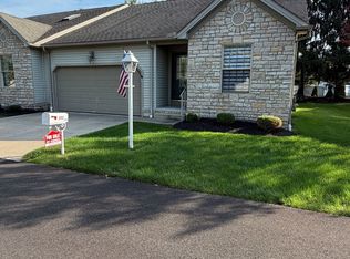 322 Myron St, Hubbard, OH 44425