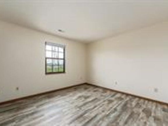 5th image of 28 Scioto Dr #F
