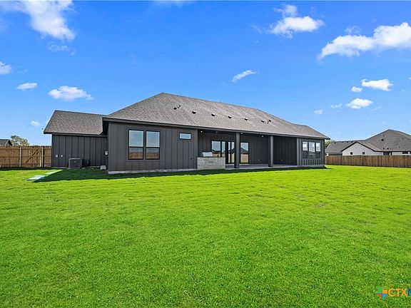 4th image of 6842 Lacey Oak Rd