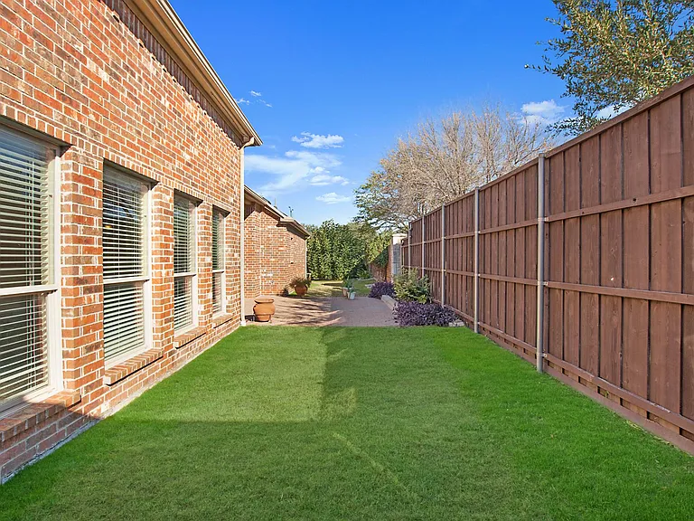9886 Bell Rock Rd — Photo 31