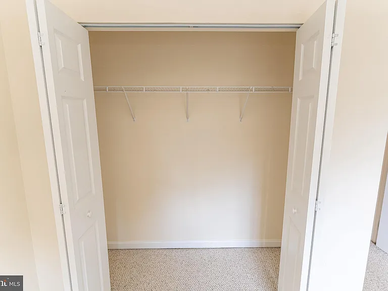 3500 Sanibel Cir #3516 — Photo 37