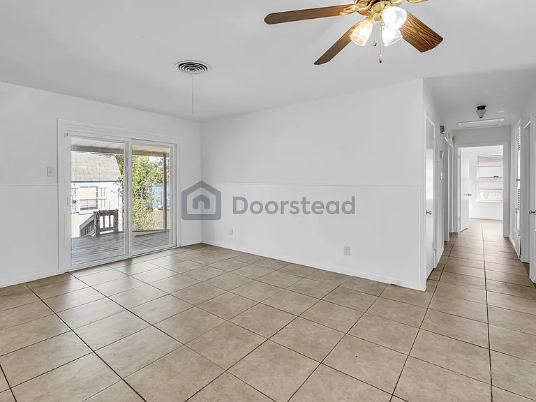 8507 Contour Dr — Photo 6