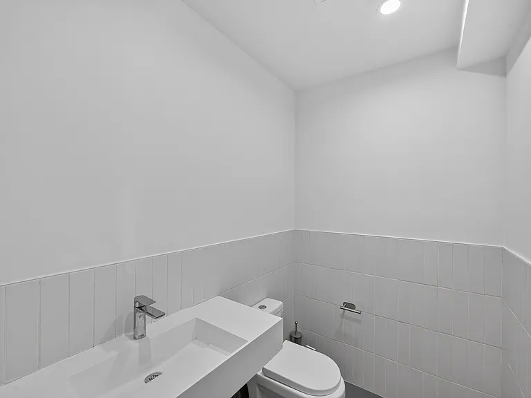 356 Broadway #GROUND — Photo 15