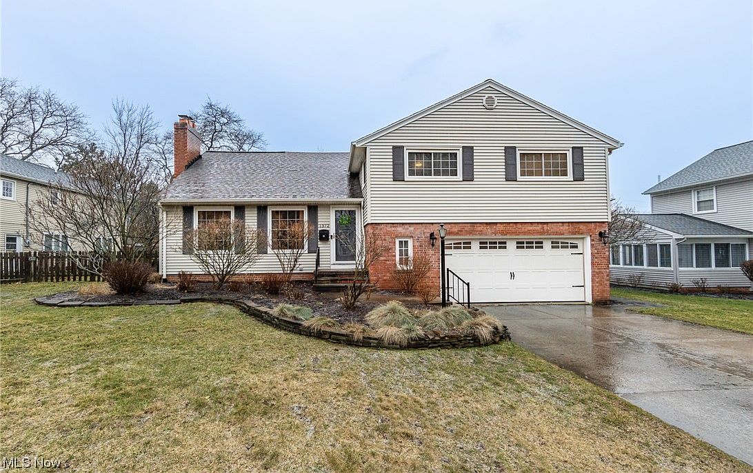1372 Eriewood Dr, Rocky River, OH 44116 Zillow