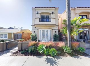 421 11th St, Huntington Beach, CA 92648
