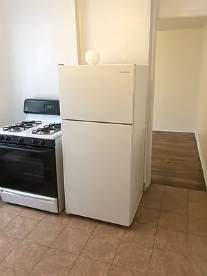 Rented by Compass | media 16