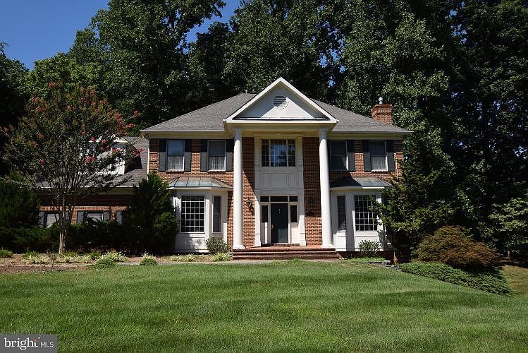 1st image of 8010 Byrnwood Ct