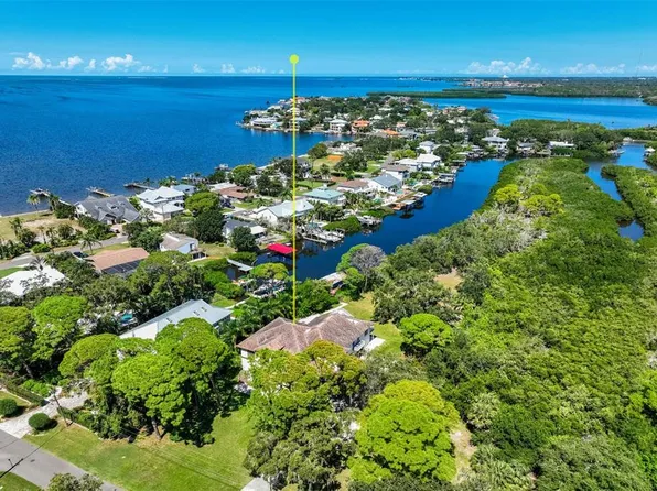 155 Sage Rd, Crystal Beach, FL 34681