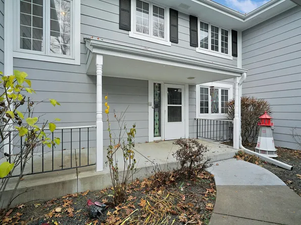 8012 Pennsylvania Rd, Bloomington, MN 55438