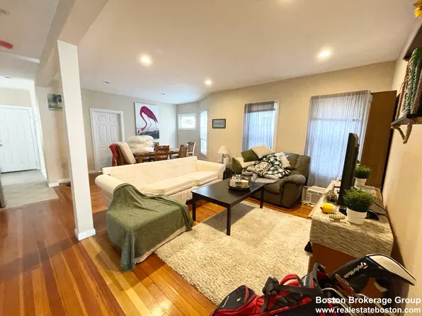 25 Sudan St, Boston, MA