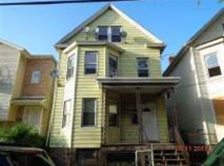 915 Lafayette St, Elizabeth, NJ 07201