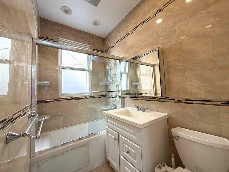215 Saint Nicholas Ave #1L — Photo 18