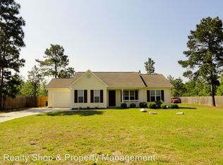 200 Brians Woods Rd, Maple Hill, NC 28454