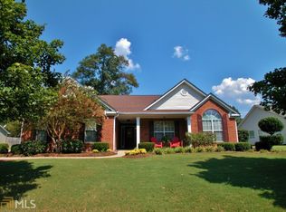 1759 Mission Park Ct, Loganville, GA 30052
