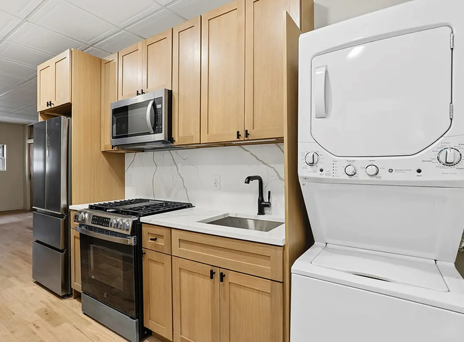 315 Leonard Street — Photo 1
