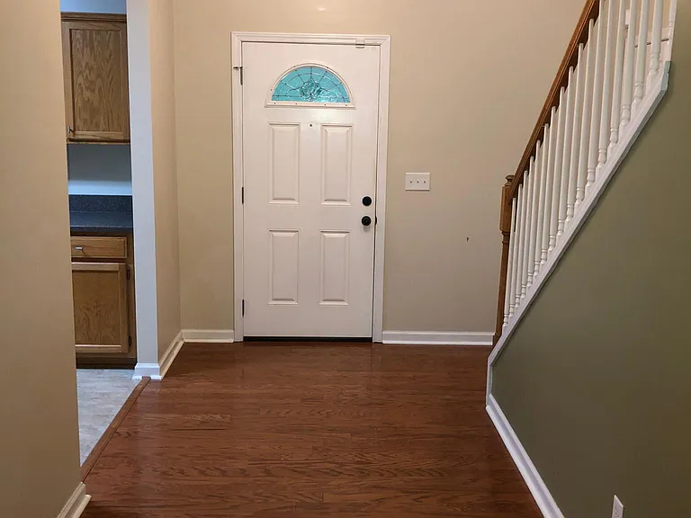 301 Fox Tail Dr — Photo 16