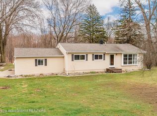 7741 S Cochran Rd, Olivet, MI 49076