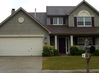 1239 E Berrywood Dr, Greenwood, IN 46143