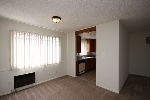 3rd image of 202 E Live Oak St APT G