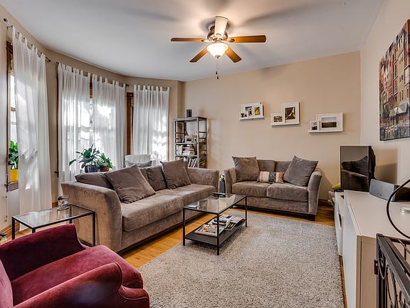 2nd image of 4742 N Magnolia Ave APT 1S