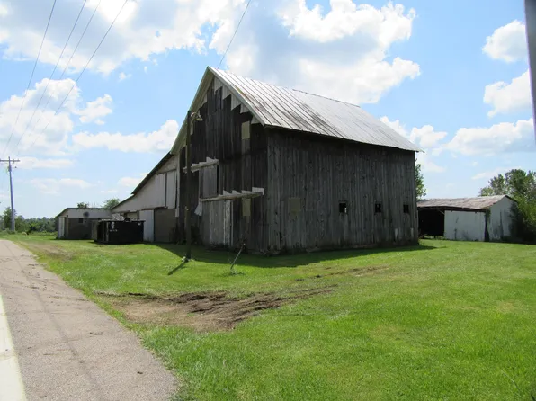 4809 Marion Rd NW, Centerburg, OH 43011