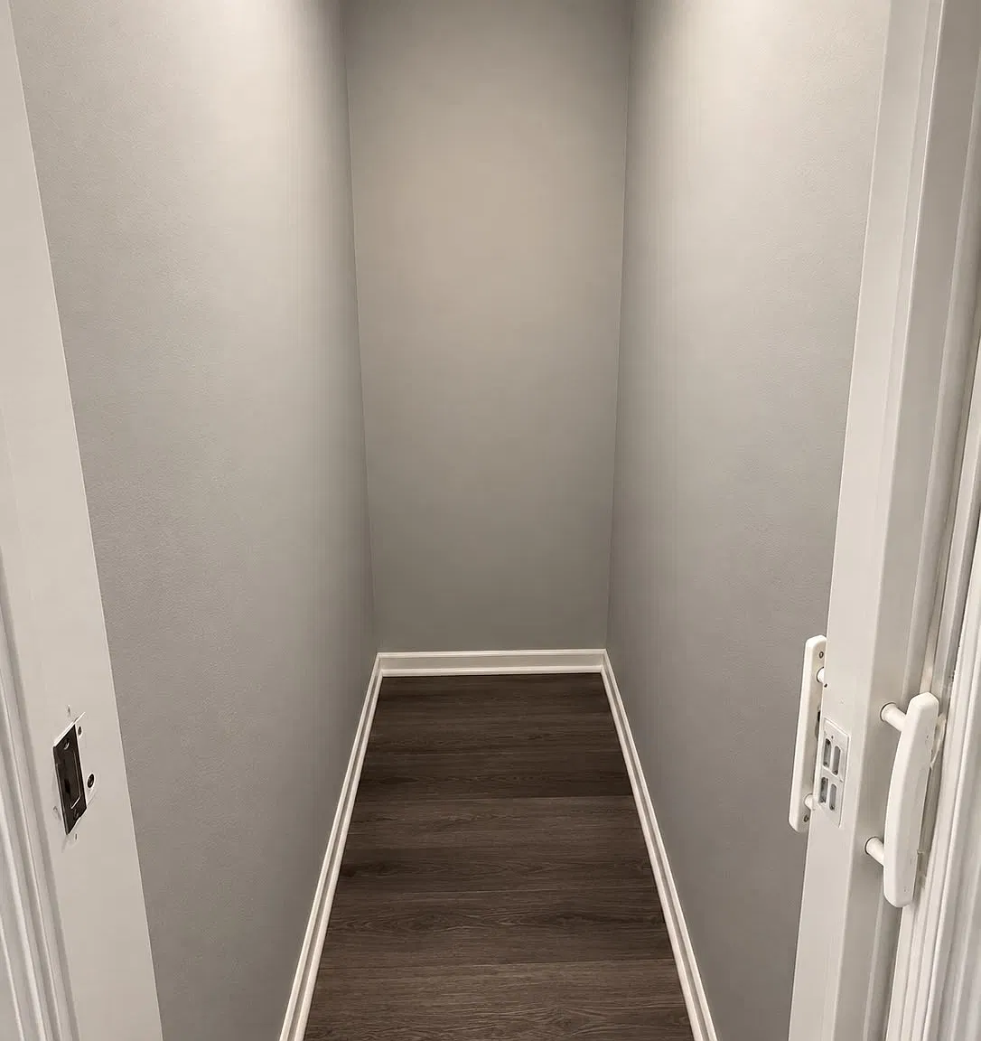 168 Godwin Ave — Photo 1