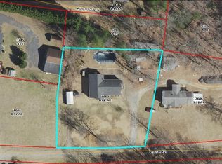 121 Monday Ave, Mount Airy, NC 27030