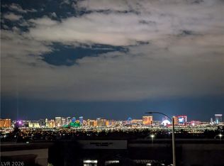 2305 W Horizon Ridge Pkwy APT 224, Henderson, NV 89052
