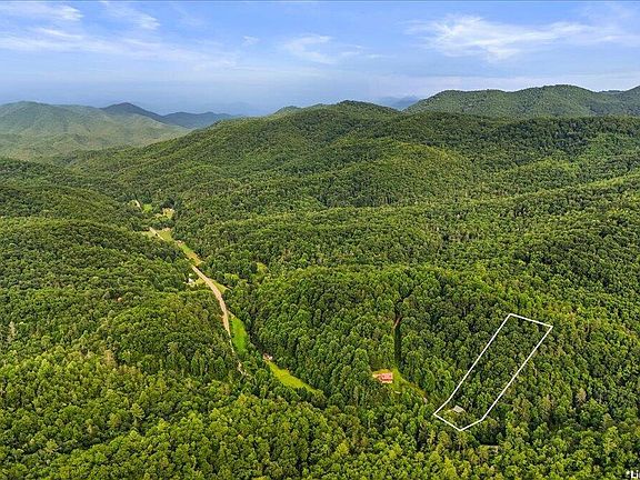 3rd image of 13660 Asheville Hwy